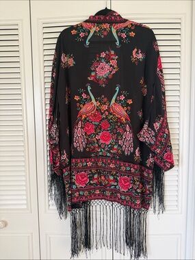 Spell hotel paradiso kimono
